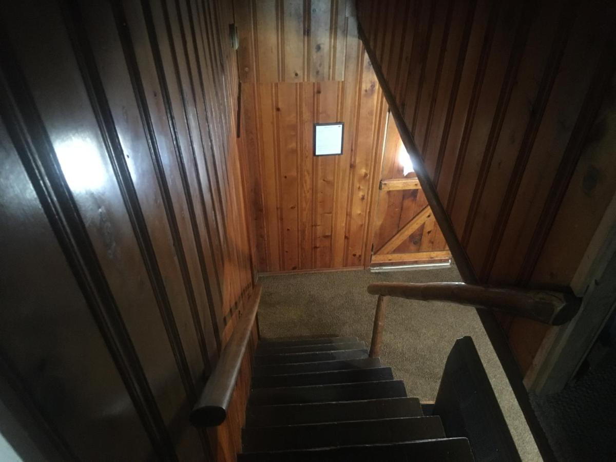 Rainbows End Fishing Resort パイントップ・レイクサイド エクステリア 写真