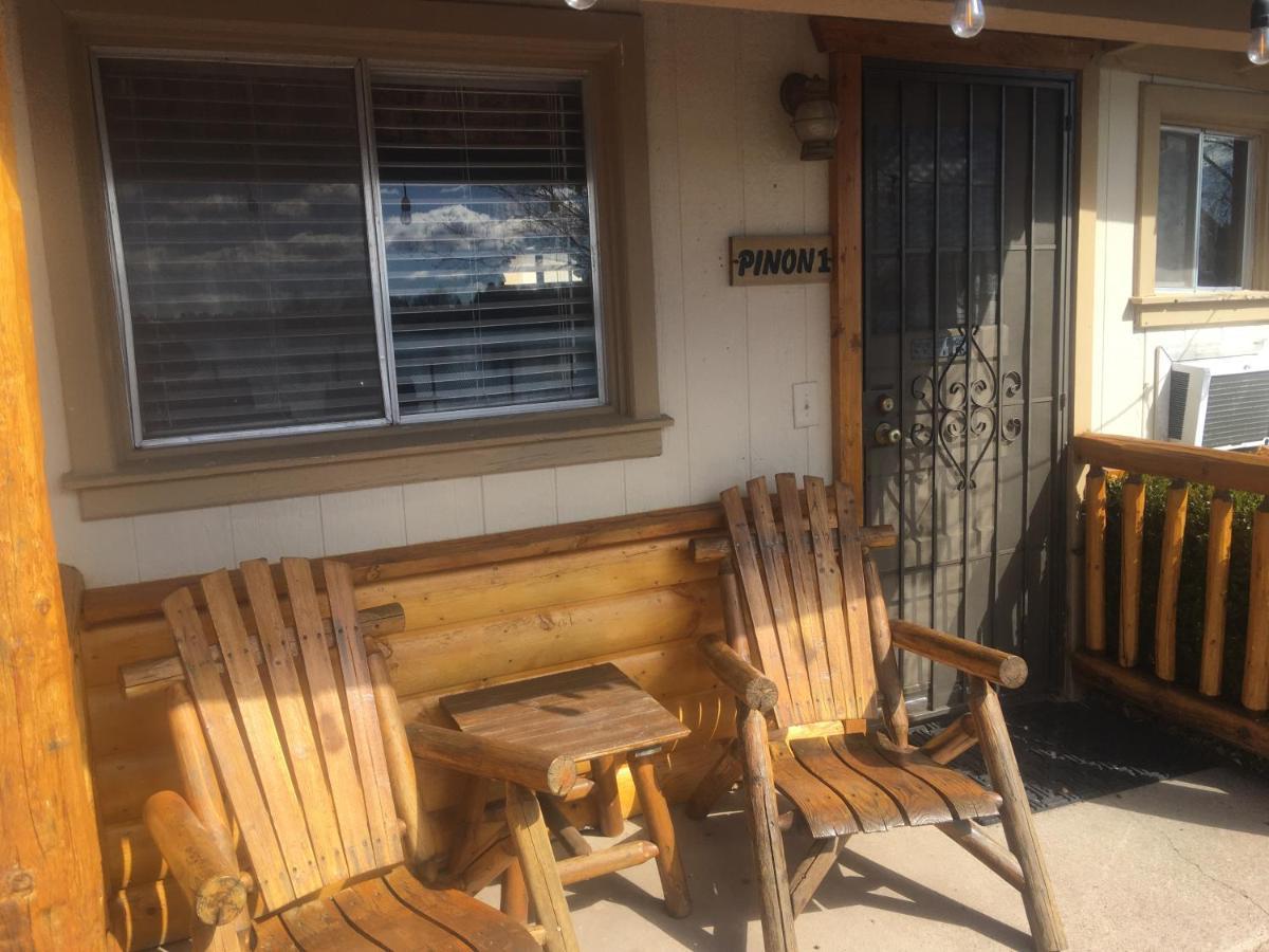 Rainbows End Fishing Resort パイントップ・レイクサイド エクステリア 写真